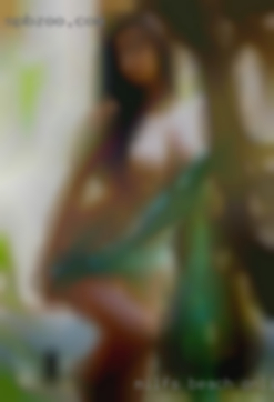 Milfs beach online looking fuck men in Germany.